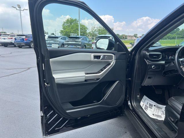used 2022 Ford Explorer car, priced at $31,073