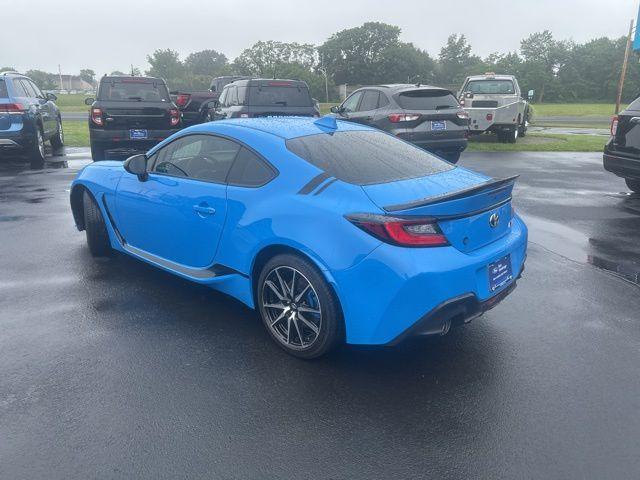 used 2022 Toyota GR86 car, priced at $27,998