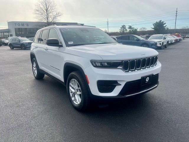 used 2023 Jeep Grand Cherokee car, priced at $29,554