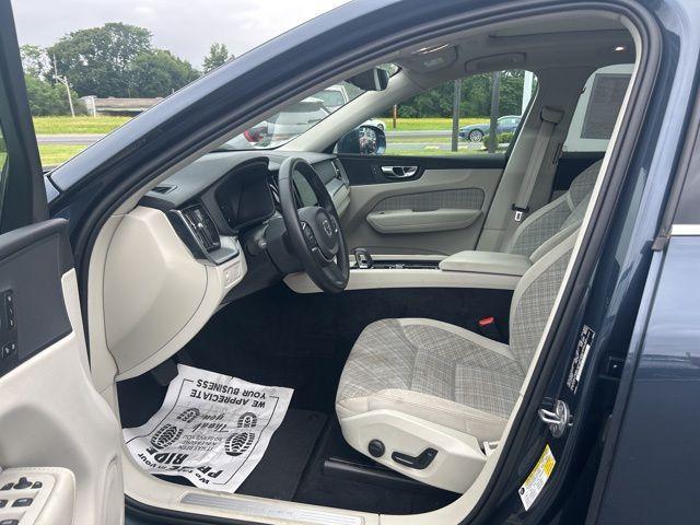 used 2022 Volvo XC60 car, priced at $30,798