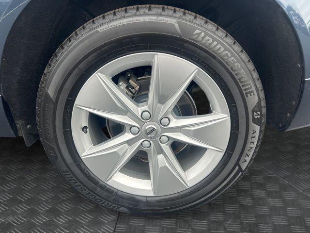used 2022 Volvo XC60 car, priced at $28,500