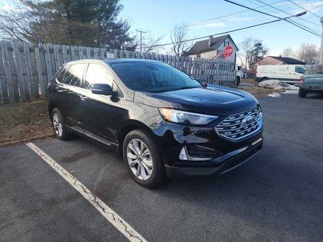 used 2024 Ford Edge car, priced at $31,882