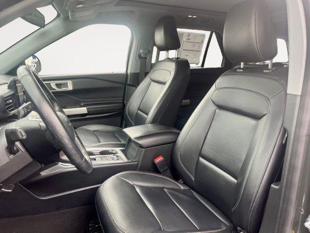 used 2022 Ford Explorer car, priced at $25,000