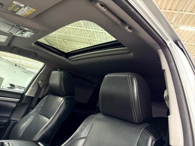 used 2017 Toyota Highlander Hybrid car, priced at $17,800
