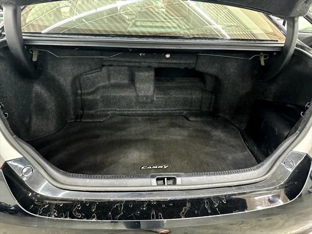 used 2015 Toyota Camry Hybrid car, priced at $9,300