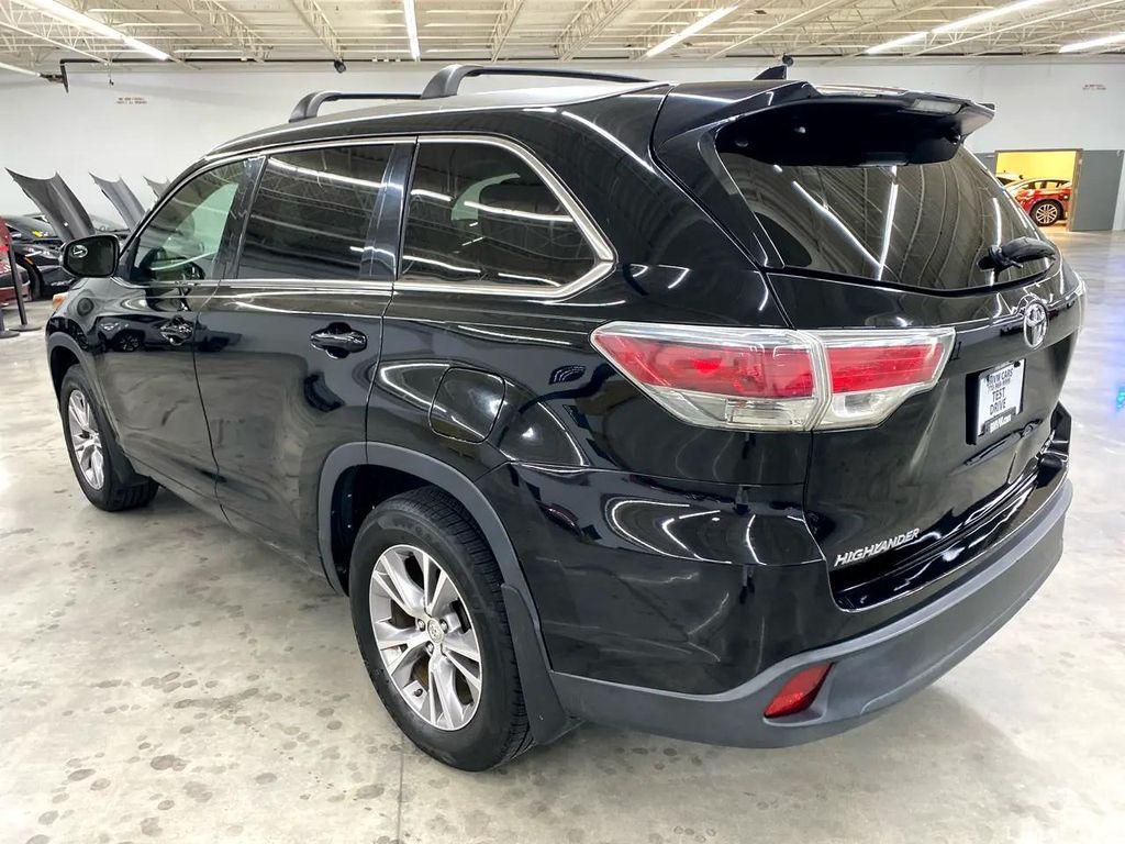 used 2015 Toyota Highlander car, priced at $14,800