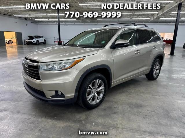 used 2015 Toyota Highlander car, priced at $15,200