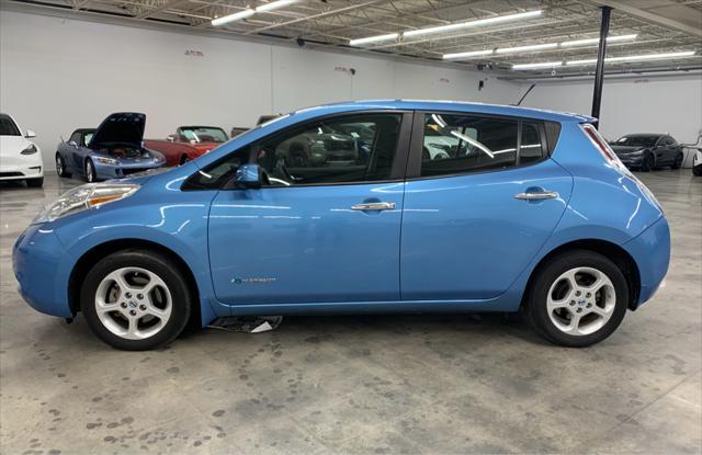 used 2013 Nissan Leaf car, priced at $5,000