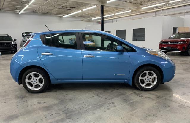 used 2013 Nissan Leaf car, priced at $5,000