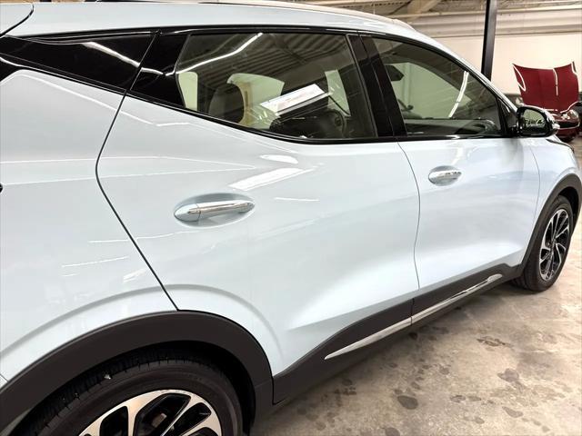 used 2023 Chevrolet Bolt EUV car, priced at $22,000