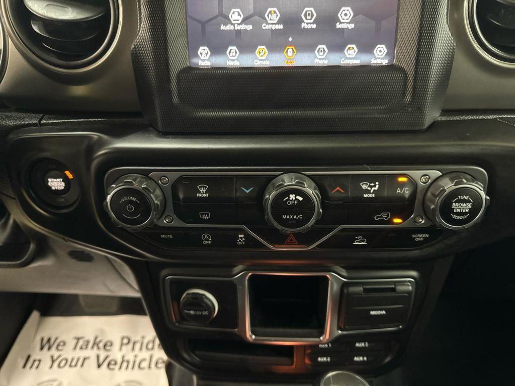 used 2022 Jeep Wrangler Unlimited car, priced at $24,000