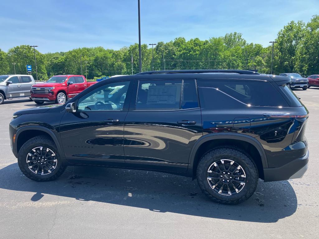 new 2025 Chevrolet Traverse car, priced at $51,895