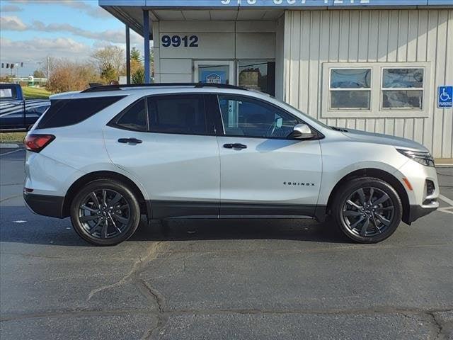 used 2022 Chevrolet Equinox car, priced at $24,590