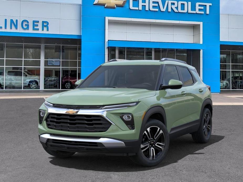 new 2025 Chevrolet TrailBlazer car, priced at $27,080