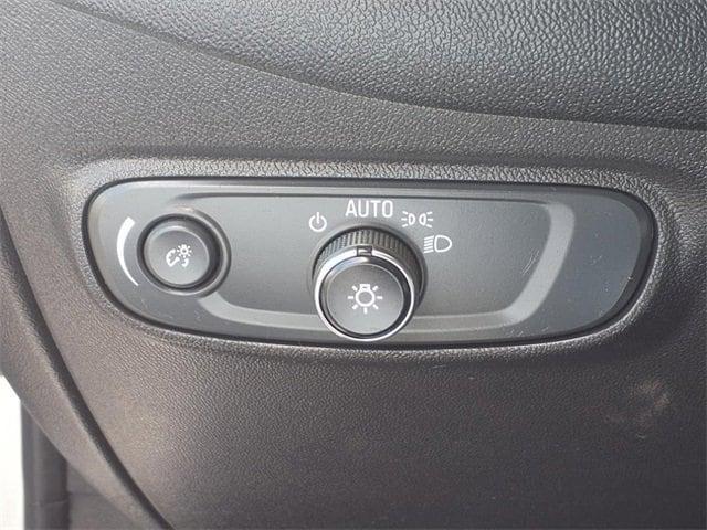used 2022 Chevrolet Equinox car, priced at $23,282