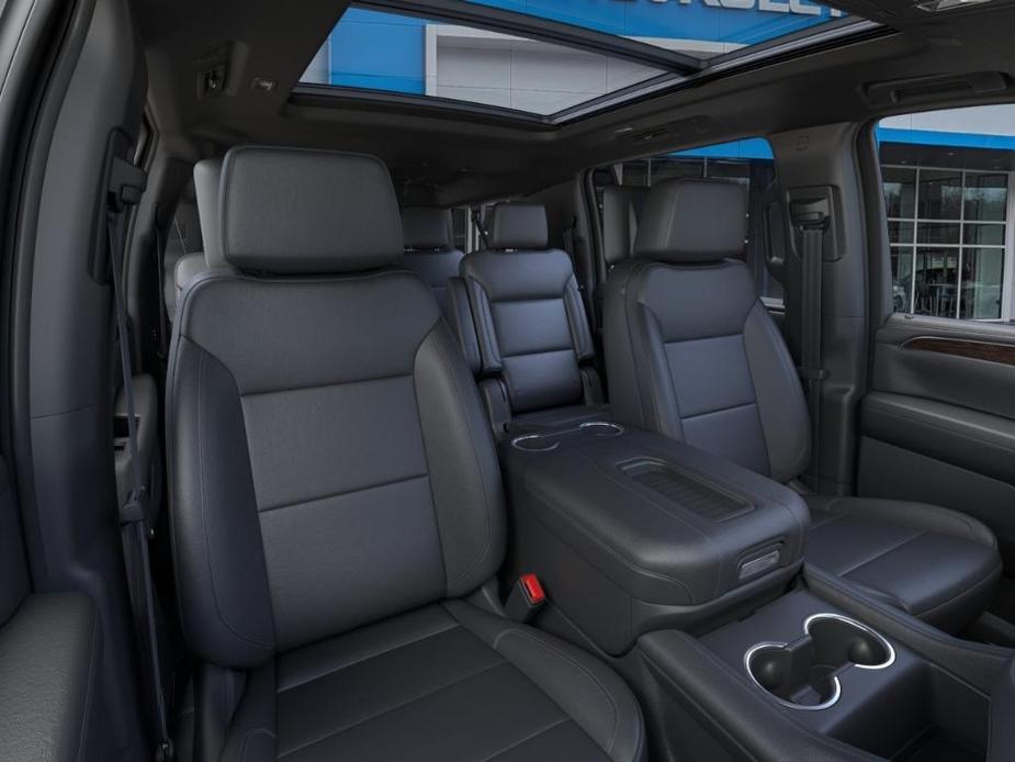 new 2024 Chevrolet Suburban car, priced at $80,895