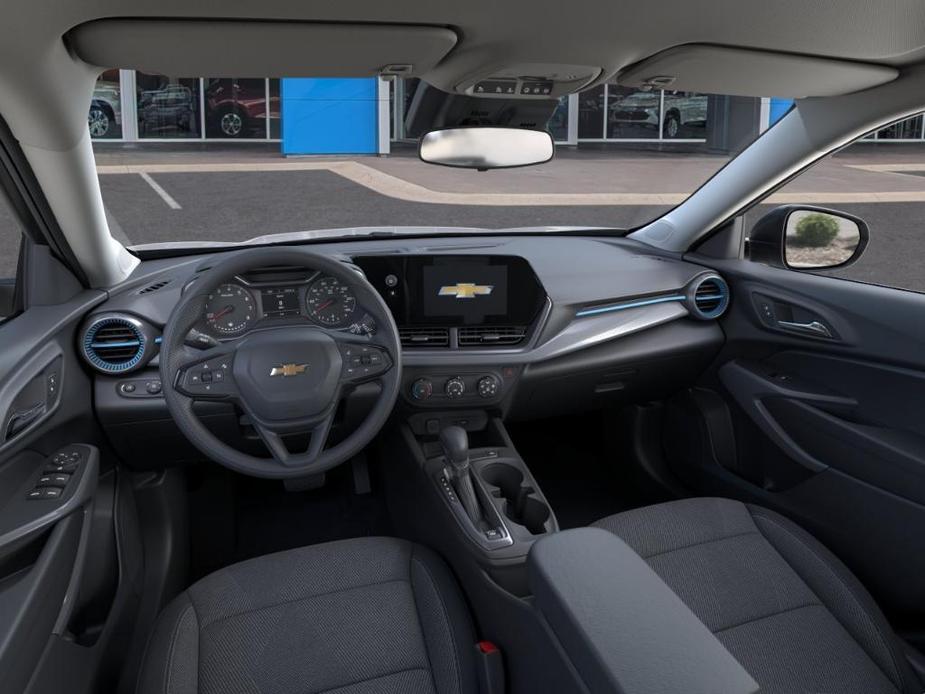 new 2024 Chevrolet Trax car