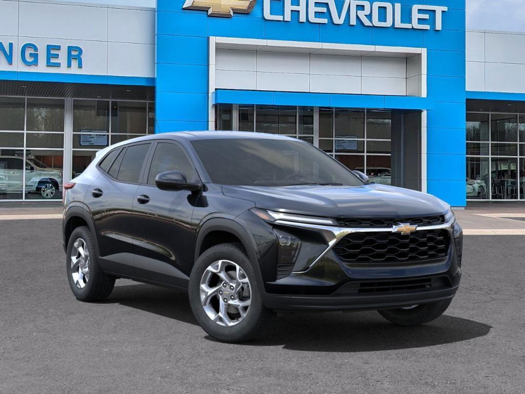 new 2025 Chevrolet Trax car, priced at $22,885