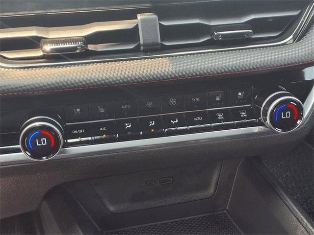 used 2025 Chevrolet Equinox car, priced at $34,332