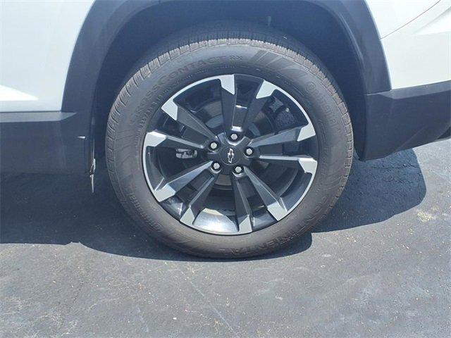 used 2025 Chevrolet Equinox car, priced at $34,332