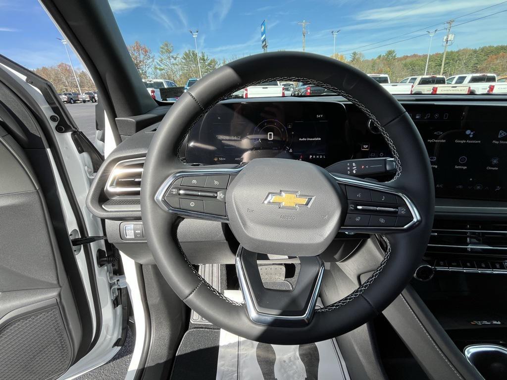 new 2026 Chevrolet Traverse car, priced at $48,192