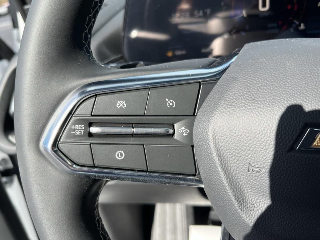 new 2026 Chevrolet Traverse car, priced at $48,192