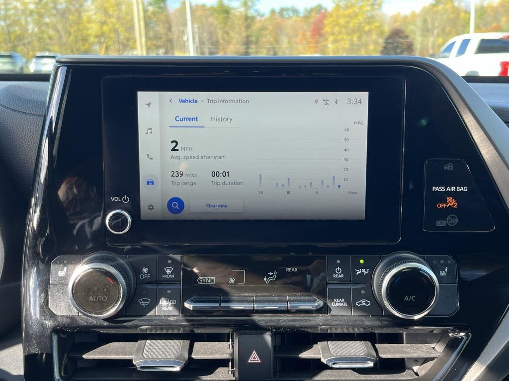 used 2023 Toyota Highlander car, priced at $38,080