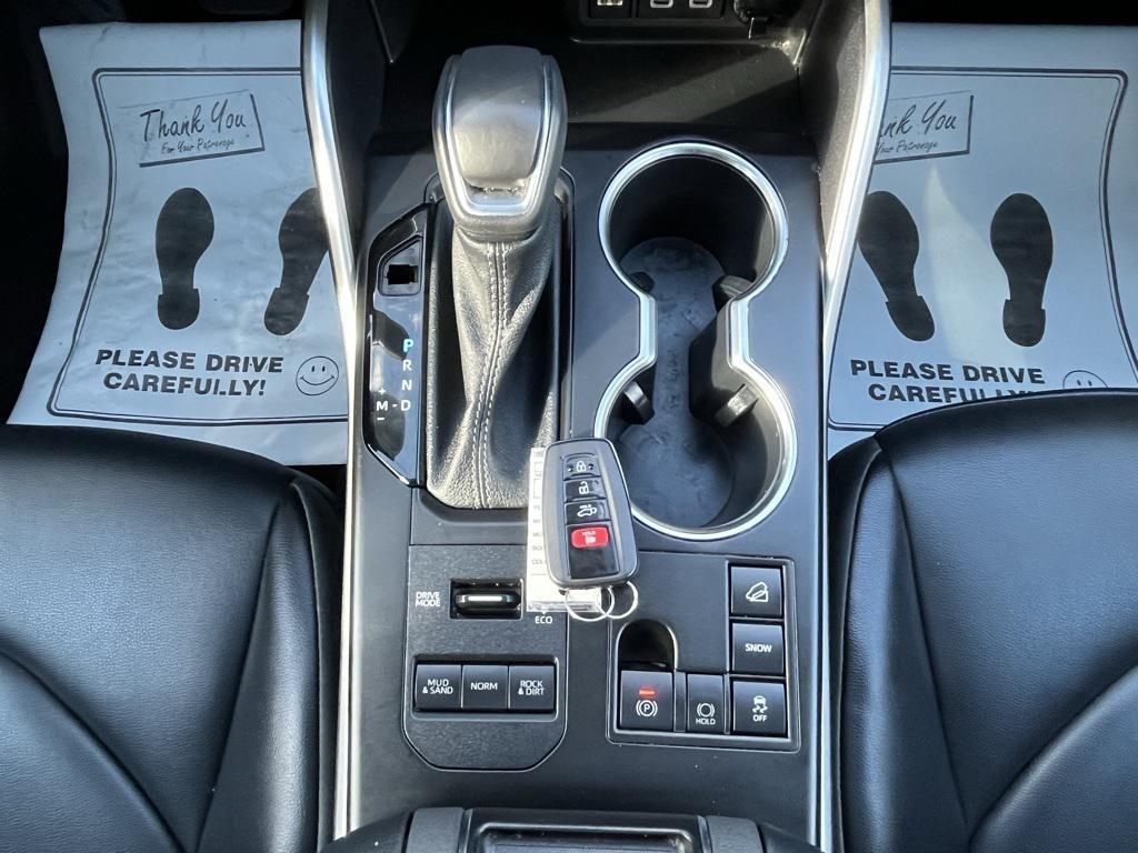 used 2023 Toyota Highlander car, priced at $38,080