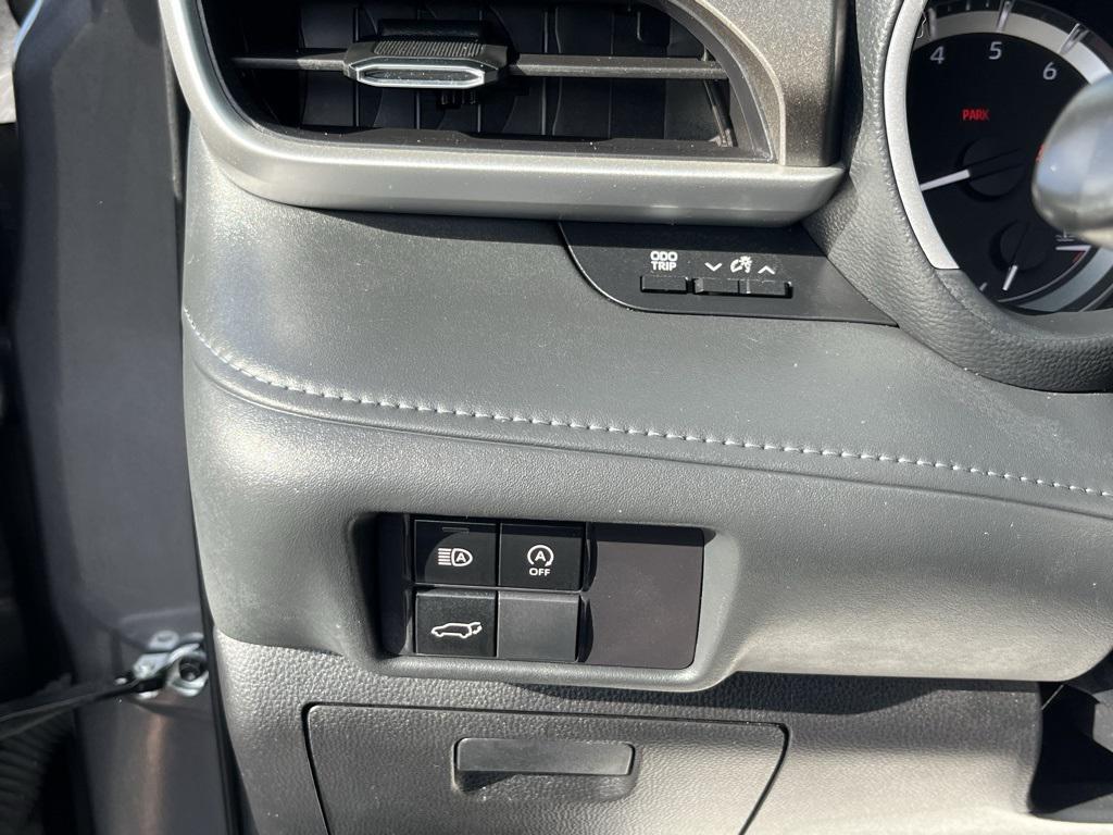 used 2023 Toyota Highlander car, priced at $38,080