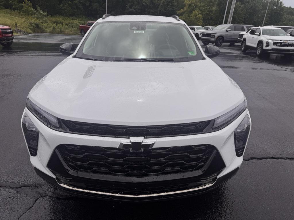 new 2025 Chevrolet Trax car, priced at $27,634