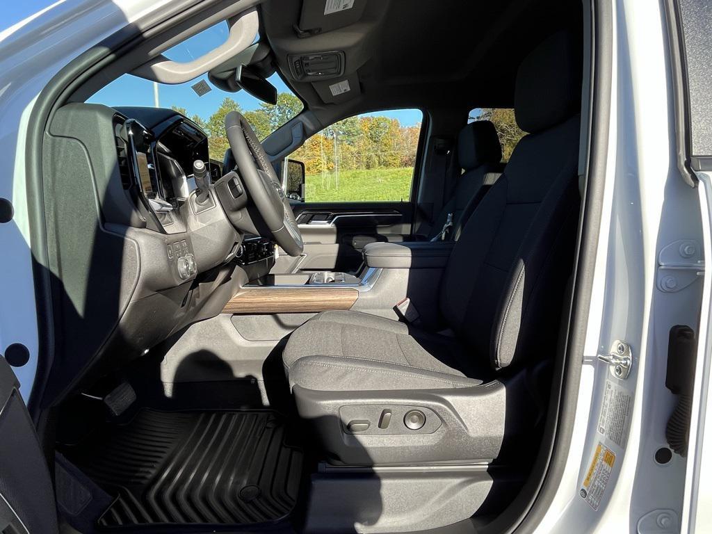 new 2026 Chevrolet Silverado 2500 car, priced at $68,158