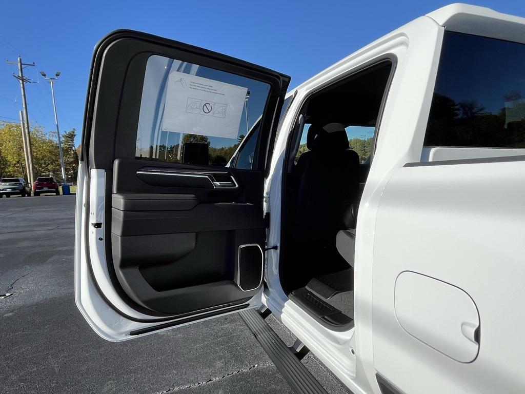 new 2026 Chevrolet Silverado 2500 car, priced at $68,158