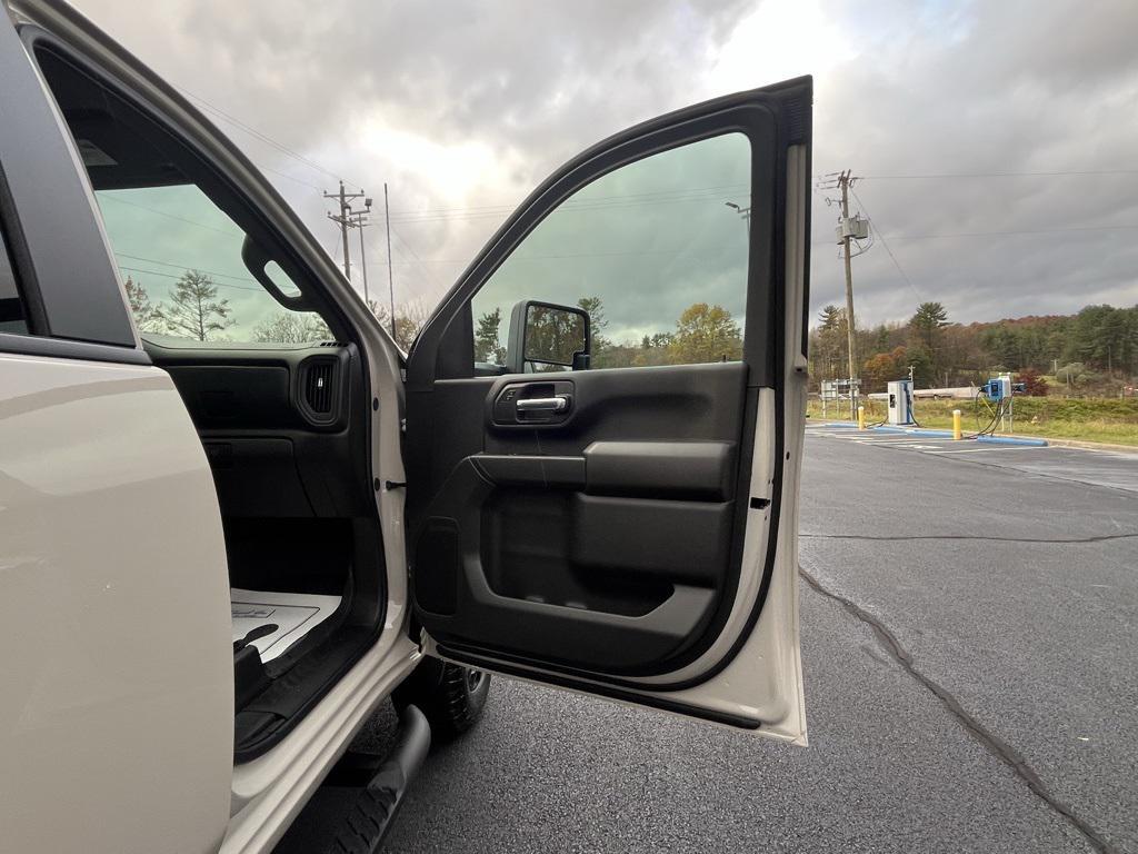 new 2026 Chevrolet Silverado 2500 car, priced at $60,304