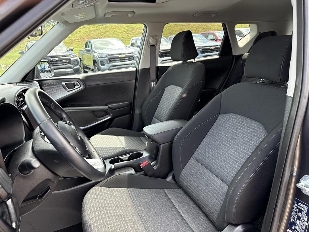 used 2024 Kia Soul car, priced at $22,716