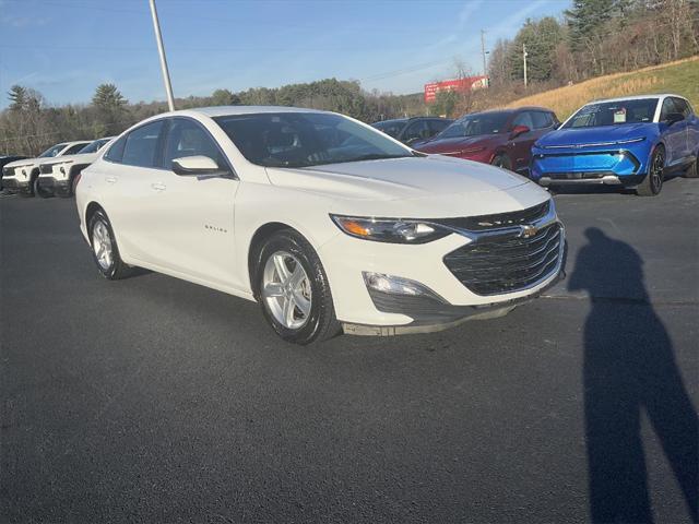 used 2022 Chevrolet Malibu car, priced at $16,769