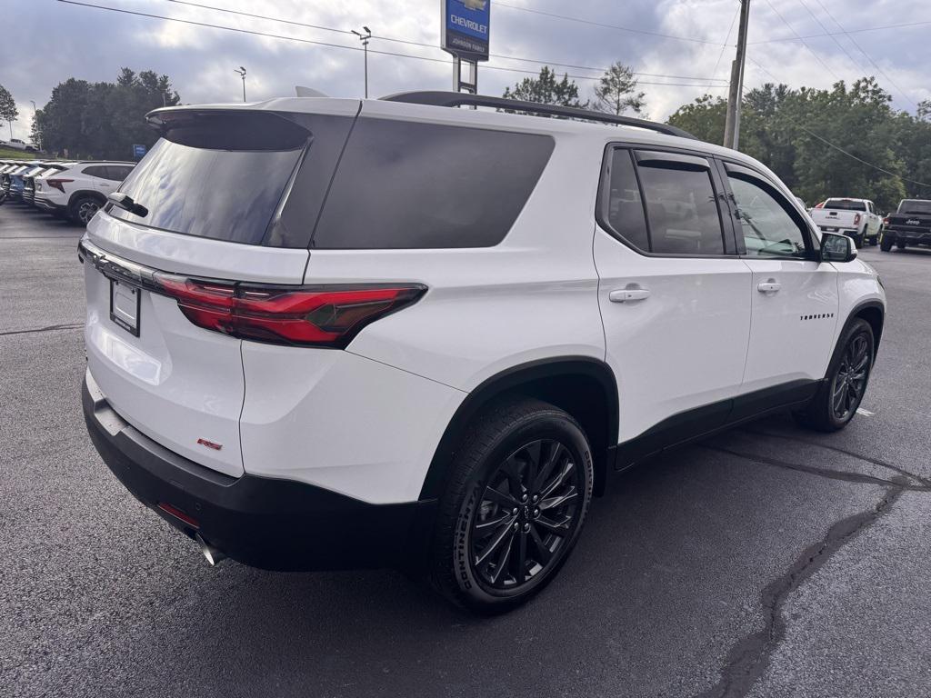 used 2022 Chevrolet Traverse car, priced at $35,950
