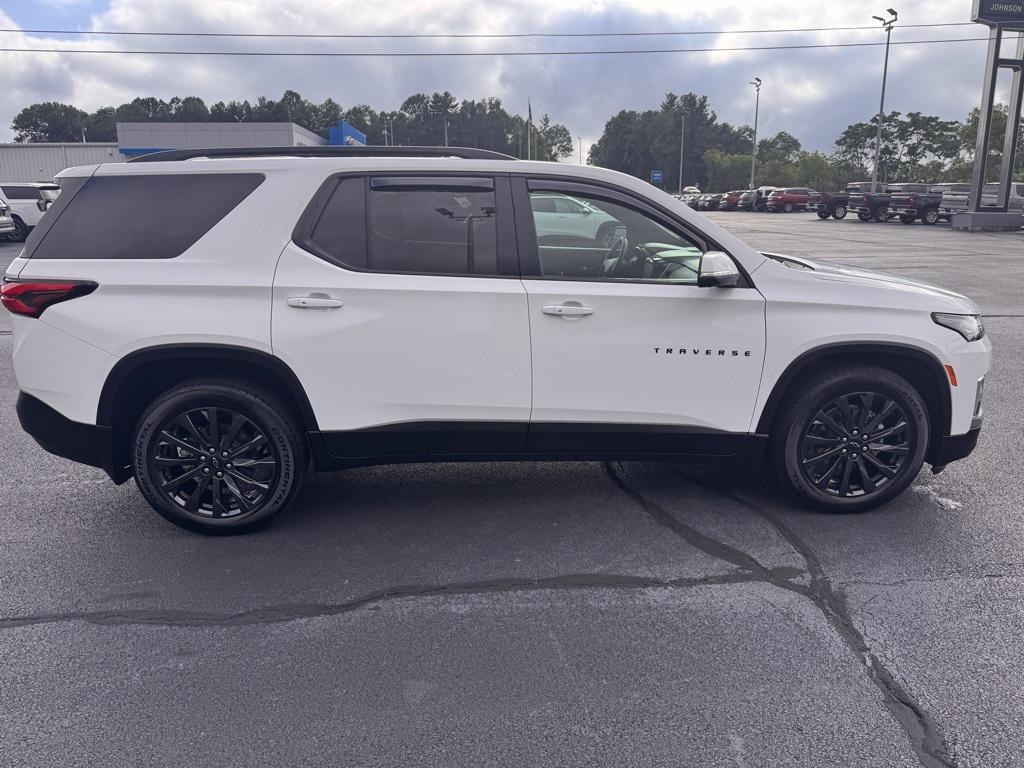 used 2022 Chevrolet Traverse car, priced at $35,950