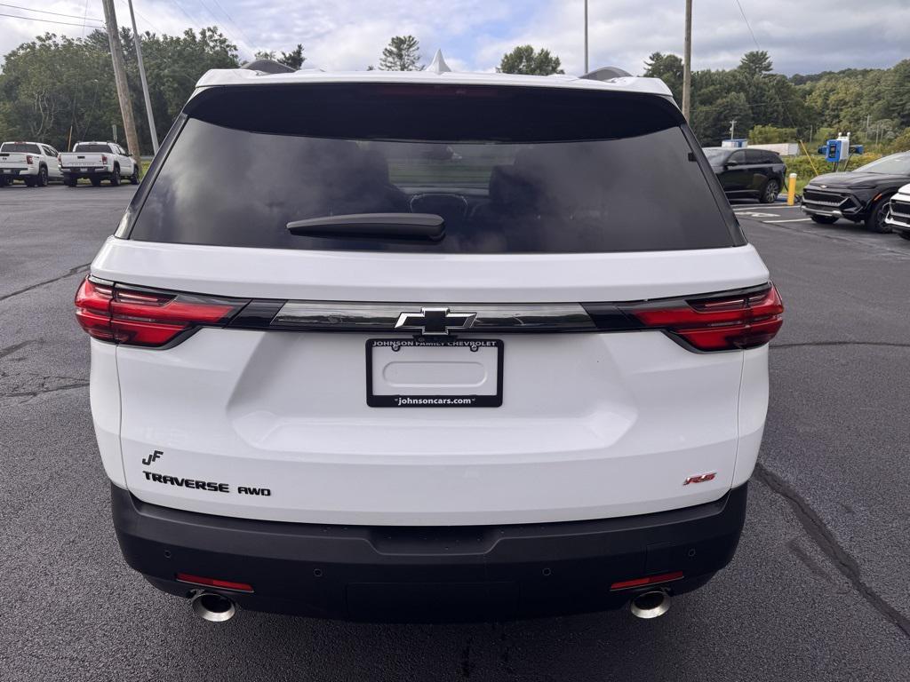 used 2022 Chevrolet Traverse car, priced at $35,950