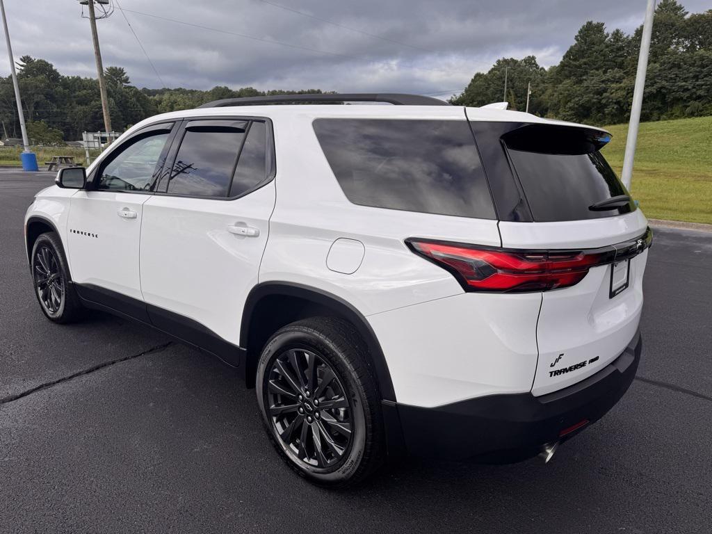 used 2022 Chevrolet Traverse car, priced at $35,950