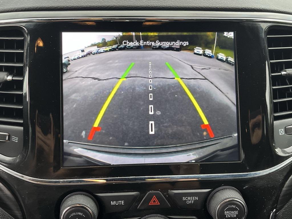 used 2021 Jeep Grand Cherokee car, priced at $23,245