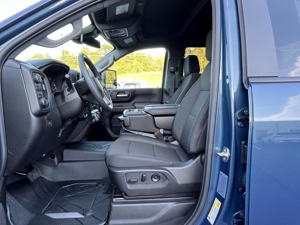 new 2026 Chevrolet Silverado 2500 car, priced at $61,071