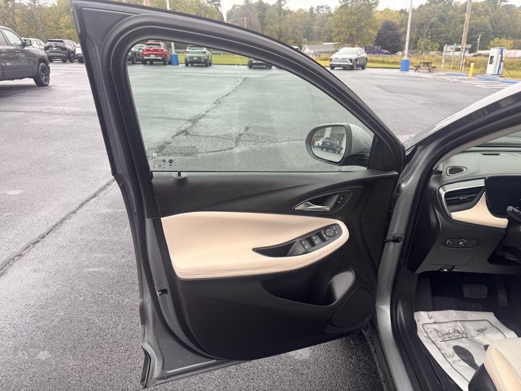 used 2024 Buick Encore GX car, priced at $22,950
