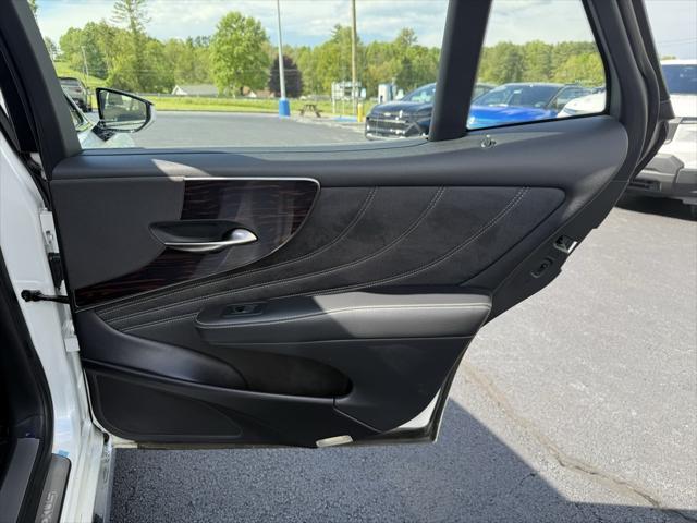 used 2023 Lexus LS 500 car, priced at $69,950