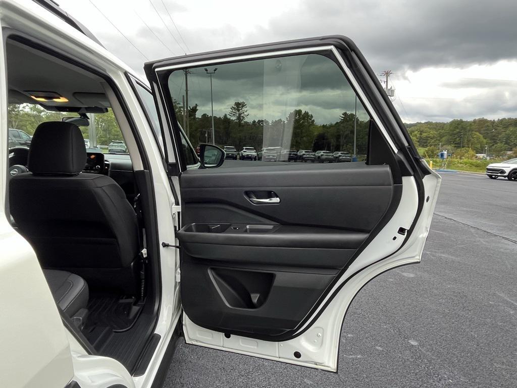 used 2022 Nissan Pathfinder car, priced at $28,950