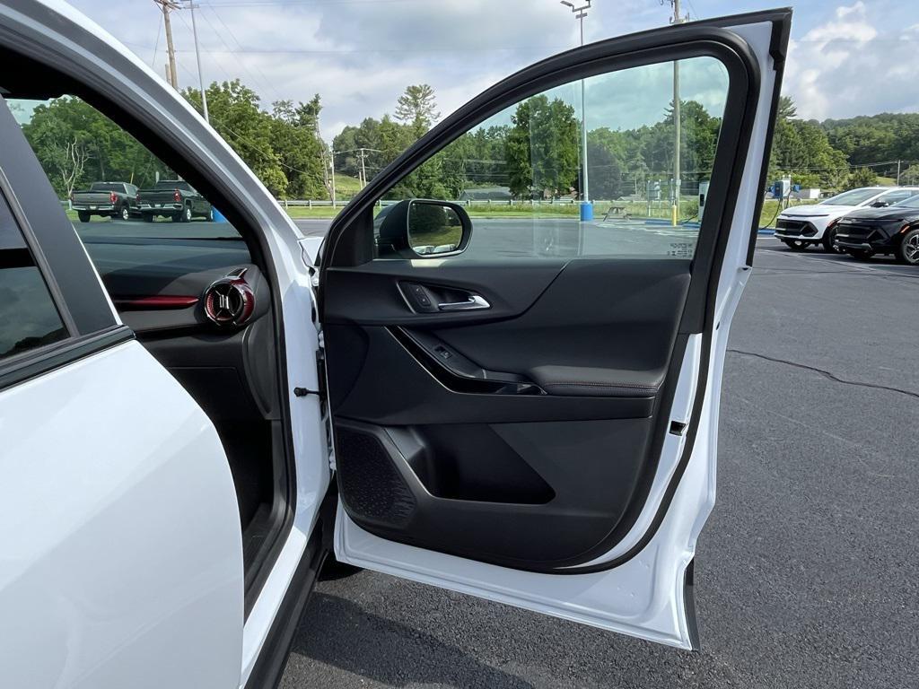 new 2026 Chevrolet Equinox car, priced at $37,766