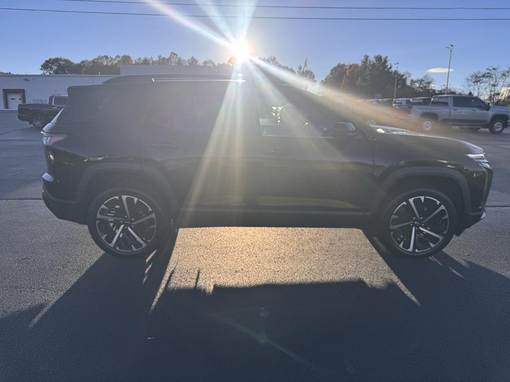 new 2026 Chevrolet Equinox car, priced at $39,343