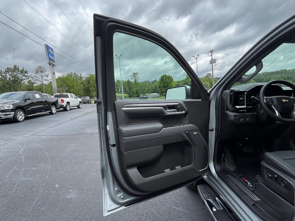 new 2025 Chevrolet Silverado 1500 car, priced at $64,936