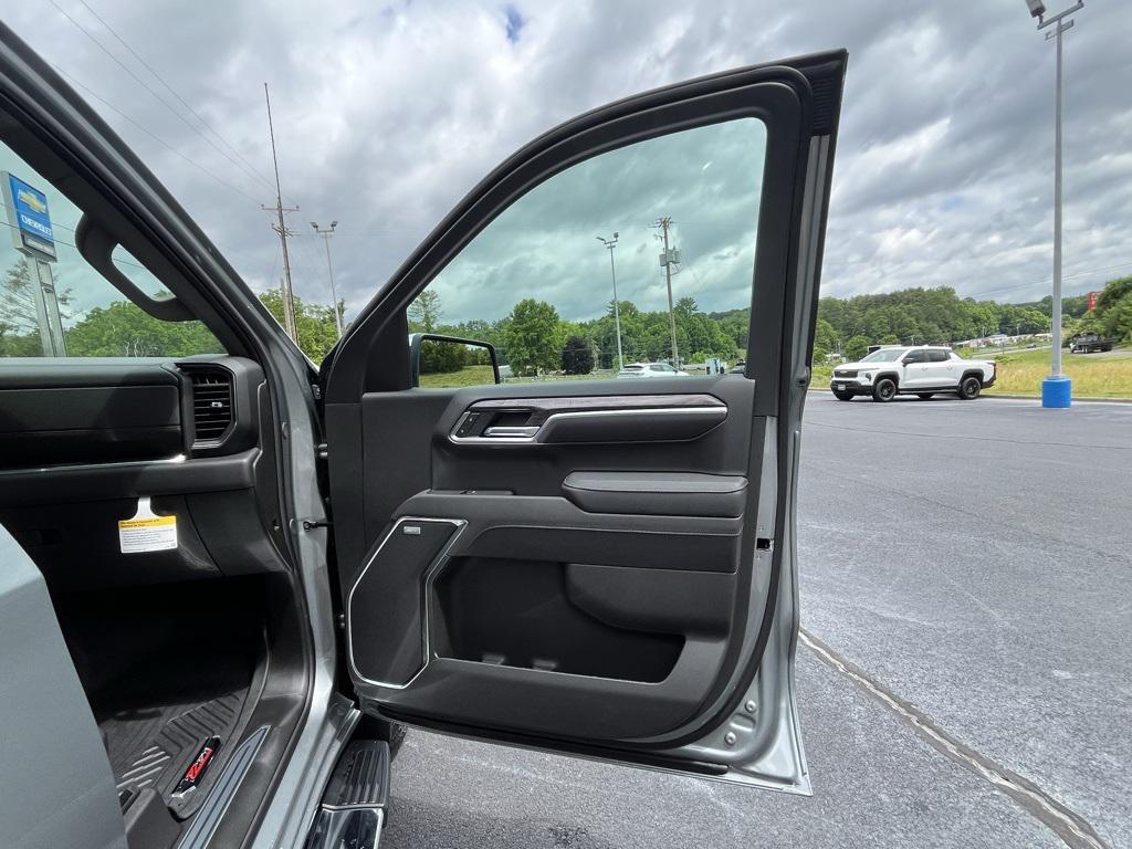 new 2025 Chevrolet Silverado 1500 car, priced at $64,936