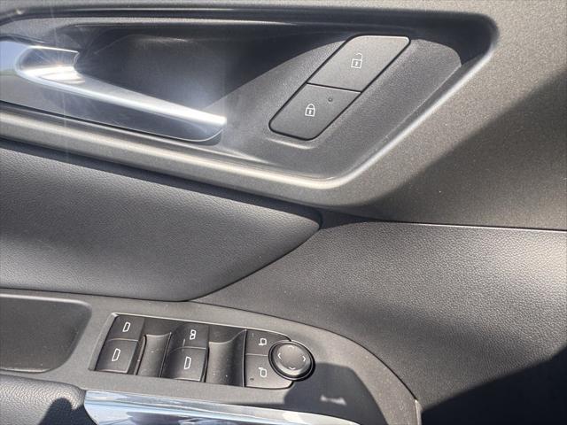 new 2025 Chevrolet Traverse car, priced at $49,860