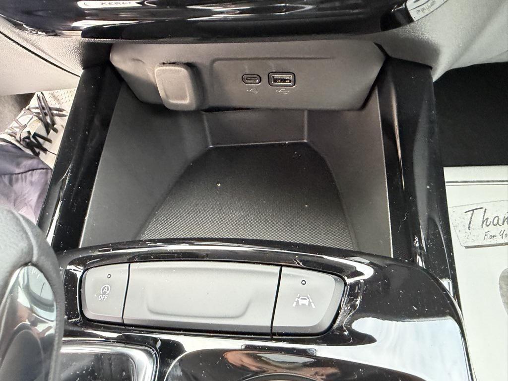 new 2026 Chevrolet Trax car, priced at $25,885